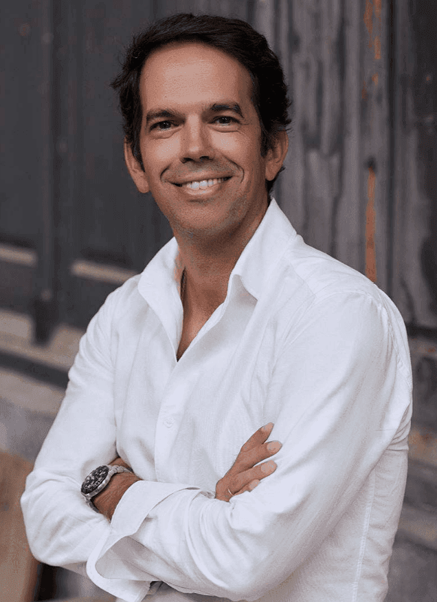 Grado en Diseño Gráfico en Madrid ▷ Estudiar Diseño de Moda. Álvaro de Vicente Grado en Diseño Gráfico en Madrid ▷ Estudiar Diseño de Moda. Estudiar en Universidad Privada Madrid