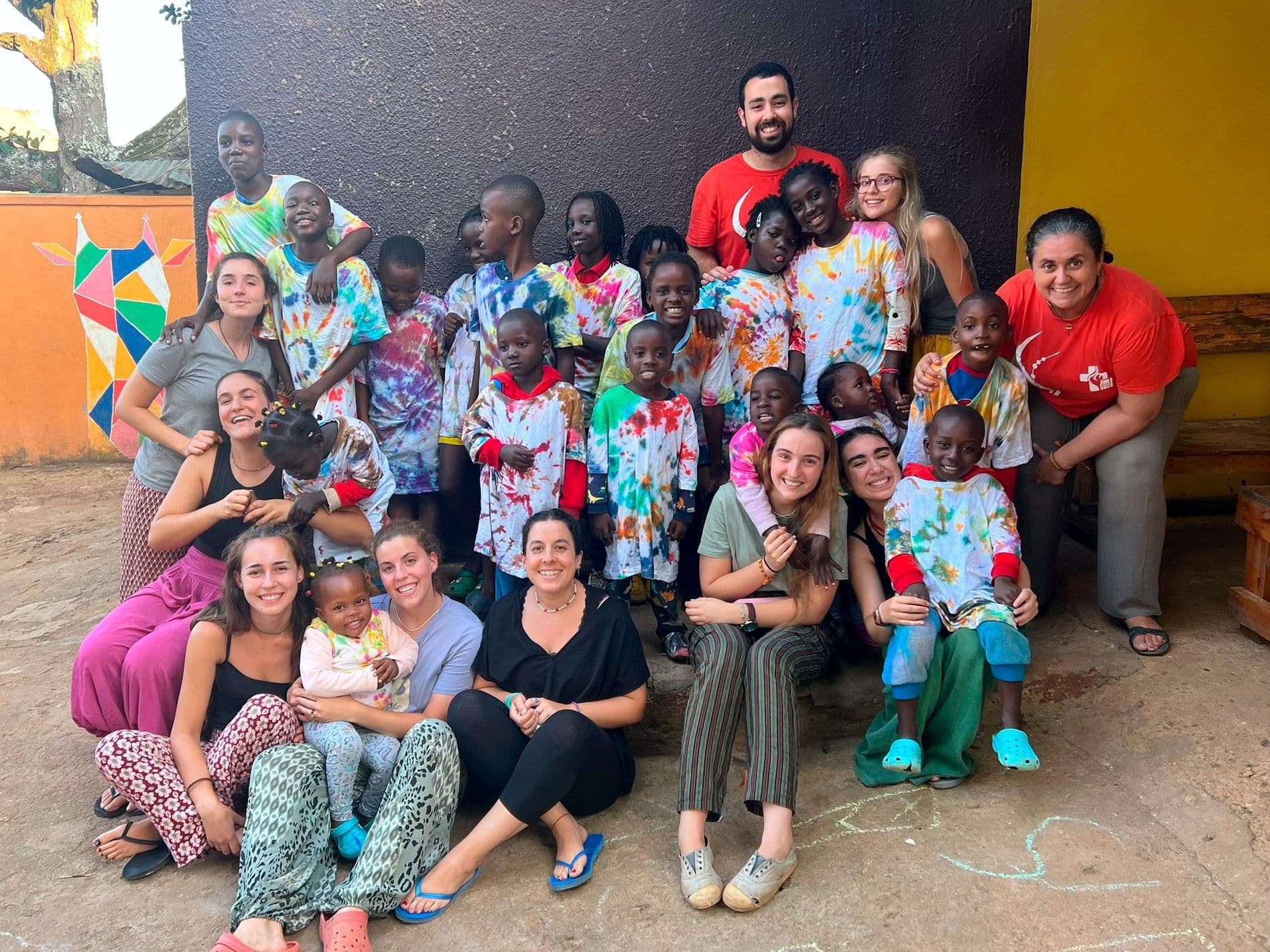 Acción Social | UFV Hero_AcciónSocial_Imagen horizontal apoyo sobre alumnos y acción social Acción Social | UFV Estudiar en Universidad Privada Madrid