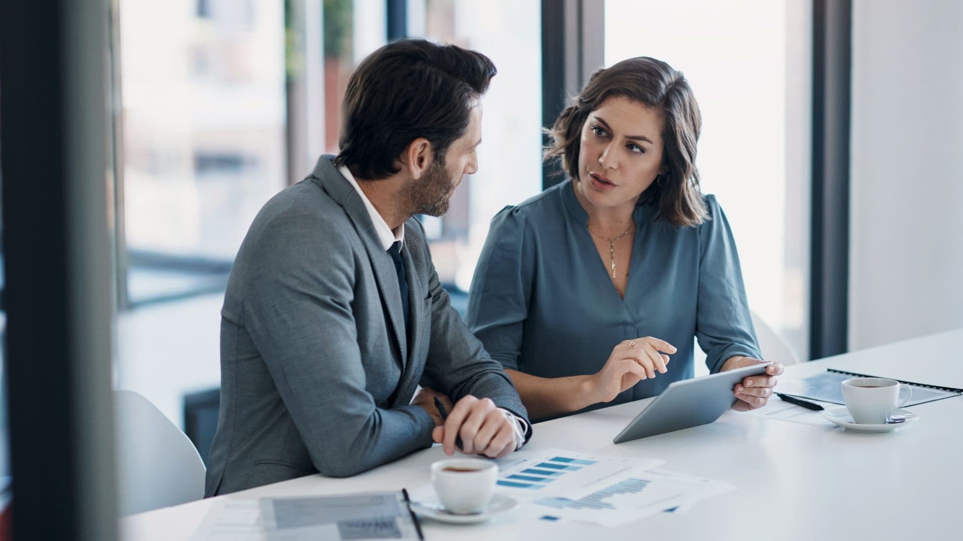 Programa Estrategia y Negocio I UFV M11_Hero Imagen Destacada_Conversaciones de Desarrollo Programa Estrategia y Negocio I UFV Estudiar en Universidad Privada Madrid