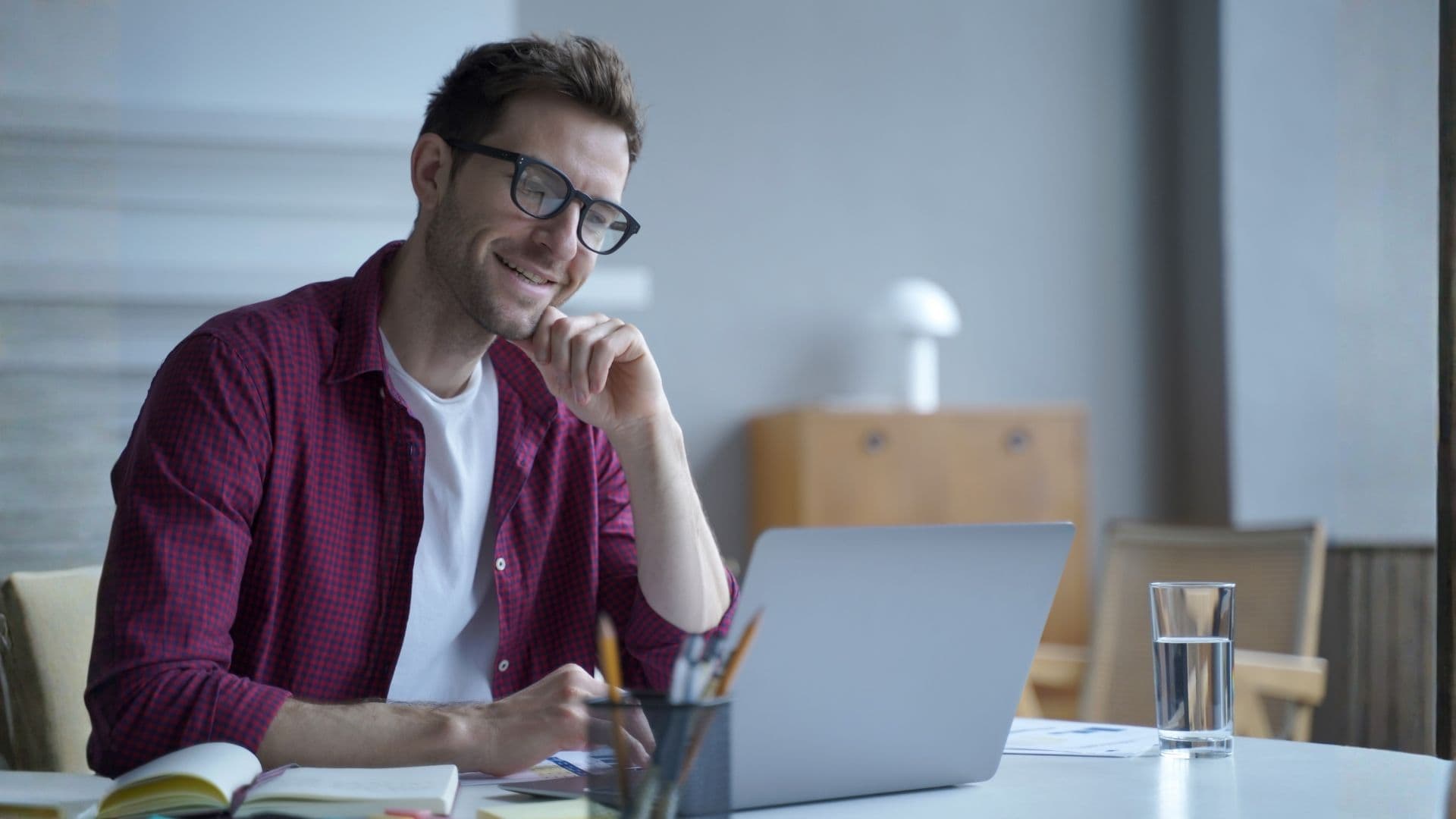 CERTIFICACIÓN UNIVERSITARIA EN COACHING NUTRICIONAL: Revoluciona tu consulta - iddiufv.edu.es M11_Hero Imagen Destacada_Programa online síncrono en coaching dialógico (2) CERTIFICACIÓN UNIVERSITARIA EN COACHING NUTRICIONAL: Revoluciona tu consulta - iddiufv.edu.es Estudiar en Universidad Privada Madrid