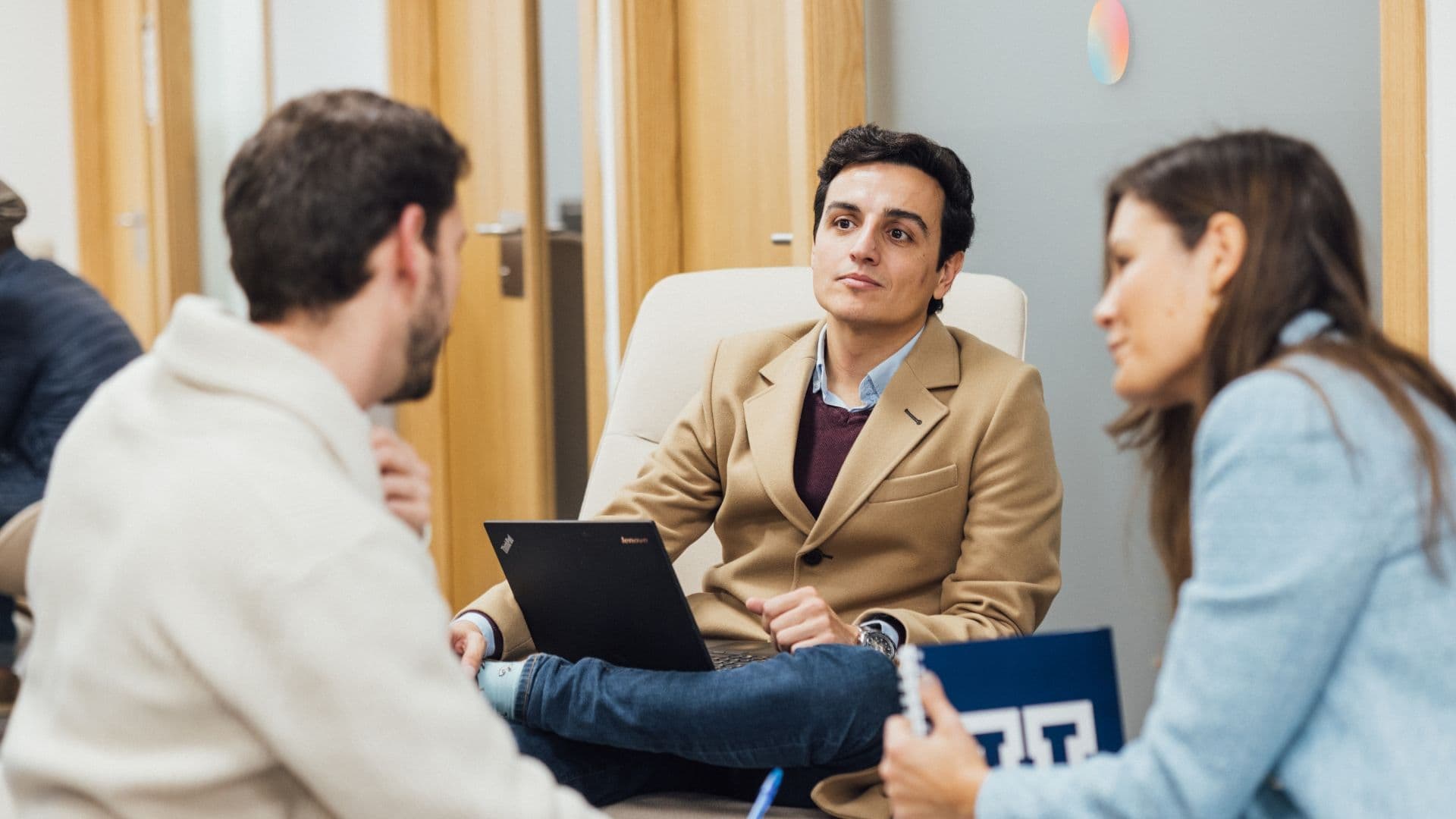 Ciclo de Certificación en Coaching Dialógico - iddiufv.edu.es M21_ContentText_Horizontal_M21_ContentText_Horizontal_Habilidades de coaching para liderazgo - líder coach (1) Ciclo de Certificación en Coaching Dialógico - iddiufv.edu.es Estudiar en Universidad Privada Madrid