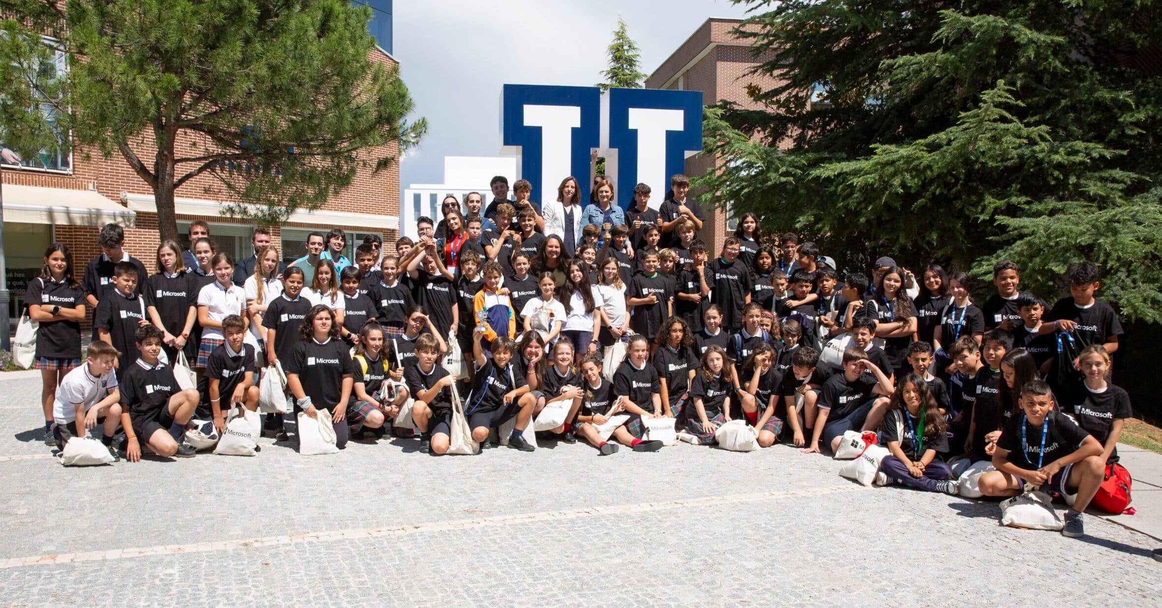 El colegio GSD de Las Rozas gana el Minecraft Education Tournament 2024 celebrado en la Universidad Francisco de Vitoria | UFV UFV_Minecraft_todos-los-coles-scaled-e1718203100837 El colegio GSD de Las Rozas gana el Minecraft Education Tournament 2024 celebrado en la Universidad Francisco de Vitoria | UFV Estudiar en Universidad Privada Madrid